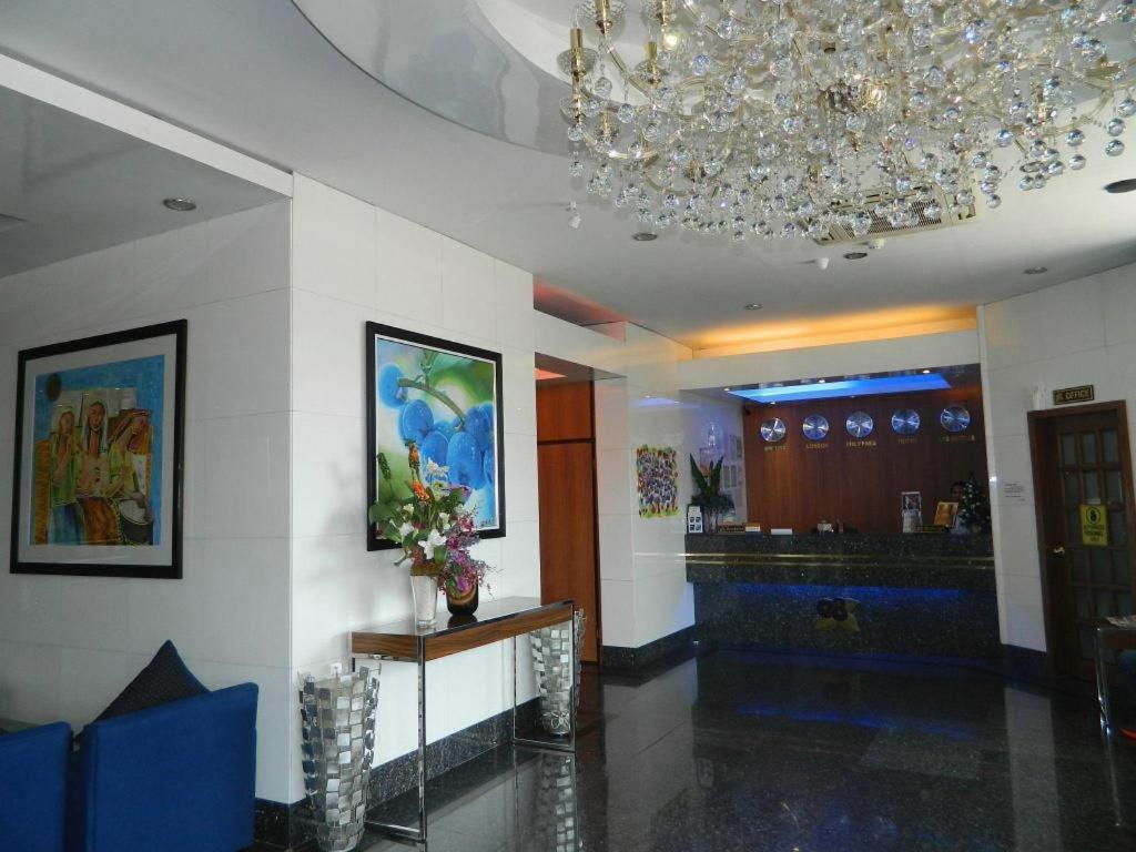 Blueberry Tourist Hotel Davao Exterior photo