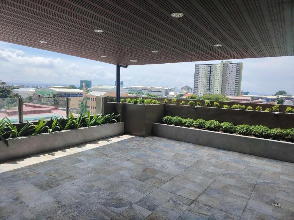 Blueberry Tourist Hotel Davao Exterior photo