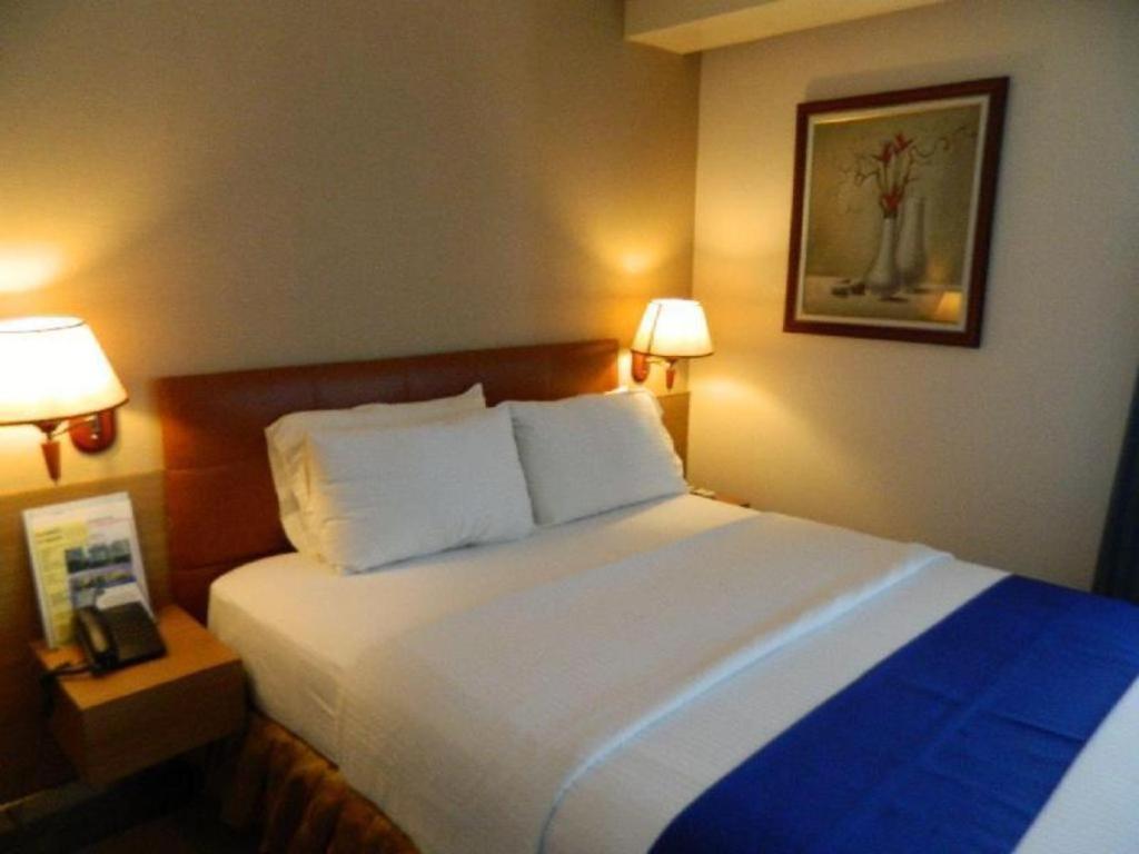 Blueberry Tourist Hotel Davao Exterior photo